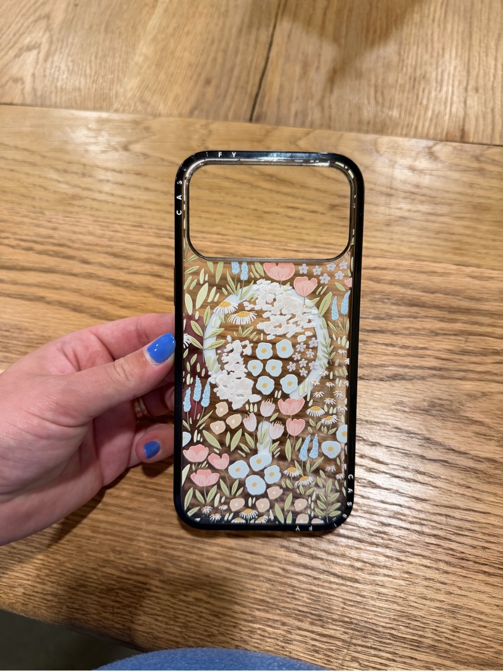 iphone 17 pro max floral casetify case
